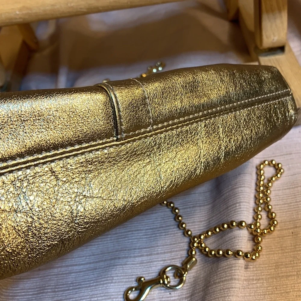 Coach leather EXTREMELY RARE clutch/shoulder bag